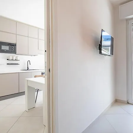 Raliving, Private Garden And Parking Space, Apartment *