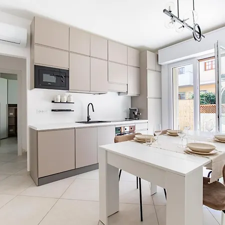 Raliving, Private Garden And Parking Space, *