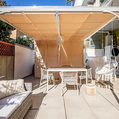 Raliving, Private Garden And Parking Space, Apartment