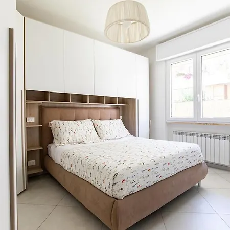 Raliving, Private Garden And Parking Space, Apartment Viareggio